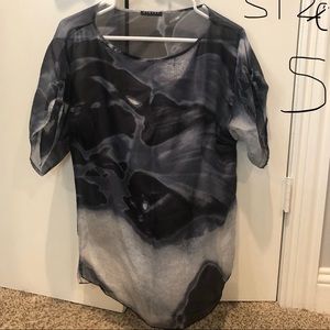 Women’s casual office attire.